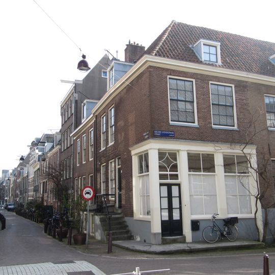 Nieuwe Looiersdwarsstraat 1, Amsterdam
