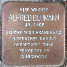 Stolperstein en memoria de Alfred Blumann