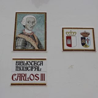 Biblioteca Pública Municipal de San Carlos del Valle - Carlos III