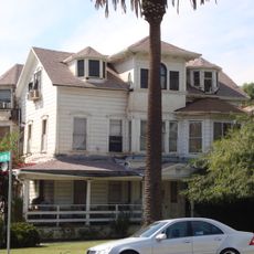 Evanston Inn