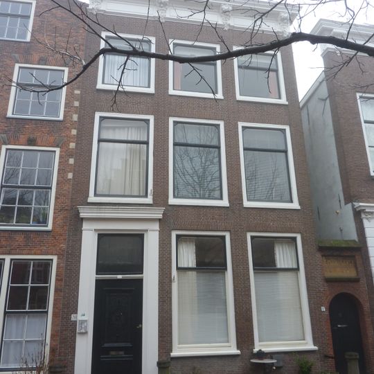 Hooglandse kerkgracht 20, Leiden