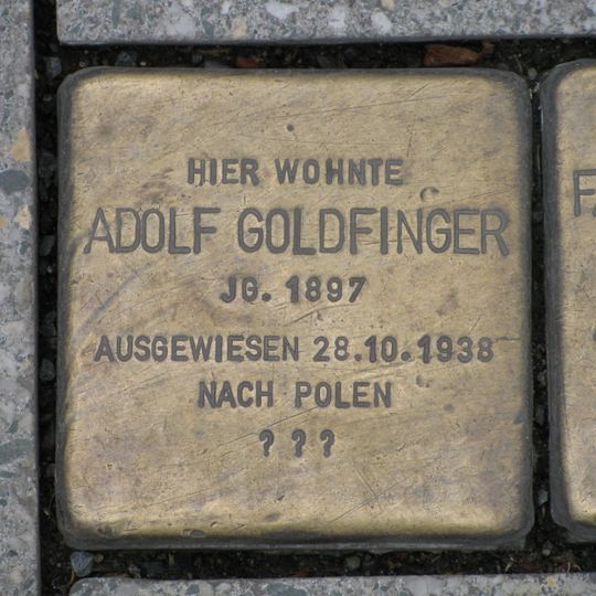Stolperstein en memoria de Adolf Goldfinger