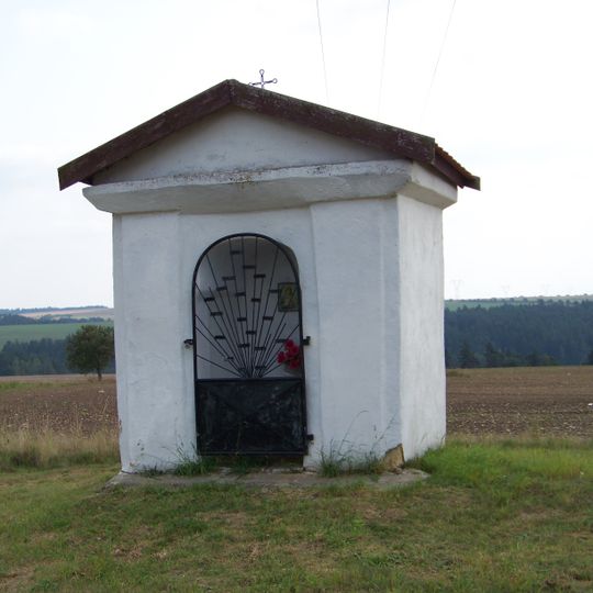 Kaplička jižně od Milíčova