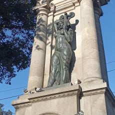 Woman with angel / Hercules