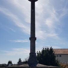 Croix de la route de Montbert de Château-Thébaud