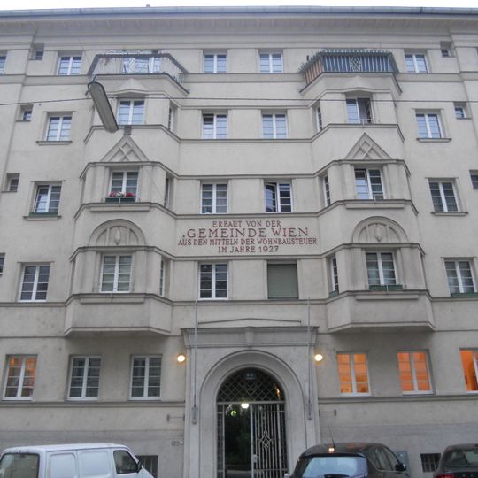 Wohnhausanlage der Gemeinde Wien Khunngasse 6-8