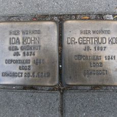 Stolperstein en memoria de Gertrud Kohn