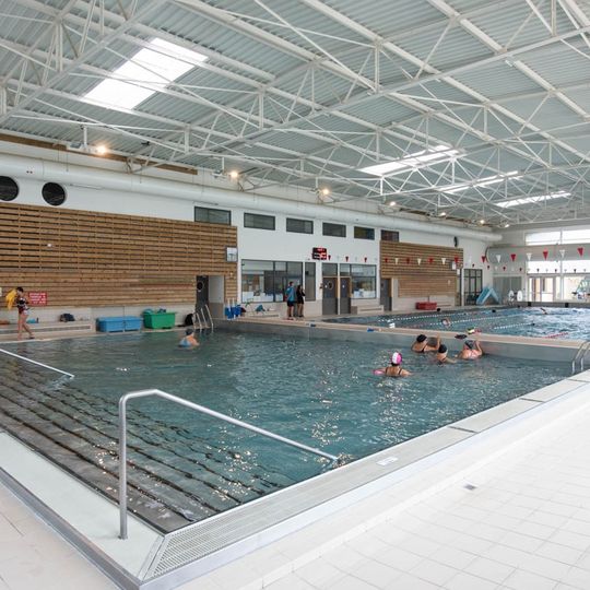 Piscine La Norville