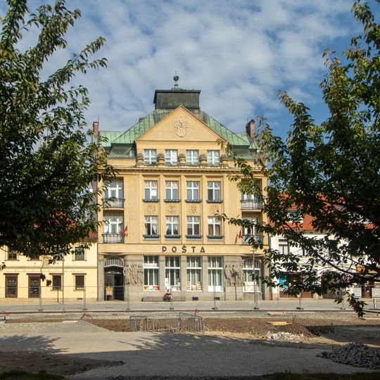 Masarykovo náměstí 239