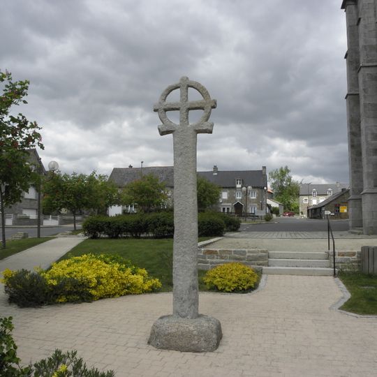 Croix celtique de Trévron