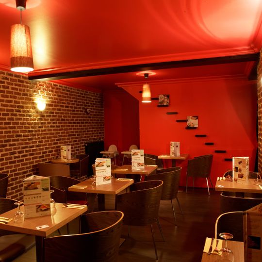 Alambra SteakHouse