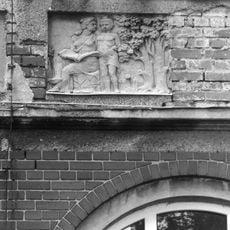 Schule Windmühlenweg 4