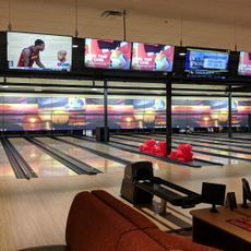 Stars and Strikes Family Entertainment