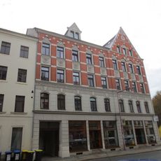 Mietshaus in halboffener Bebauung Limbacher Straße 11