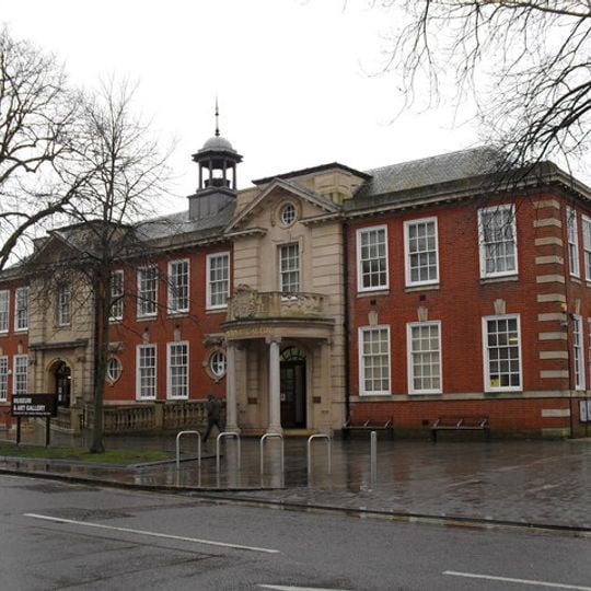 Worthing Museum and Art Gallery