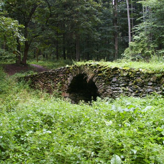 Gold mine with safes and a bridge over Gold streem