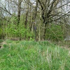 Kříž u Svatavy u zemědělského areálu