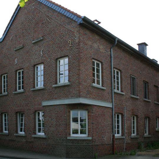 Schloss-Dyck-Straße 128