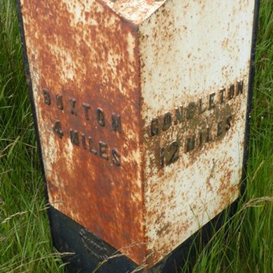 Milepost, N of Greatoak Farm