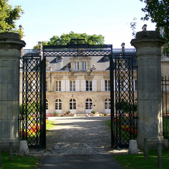 Château d'Aramont