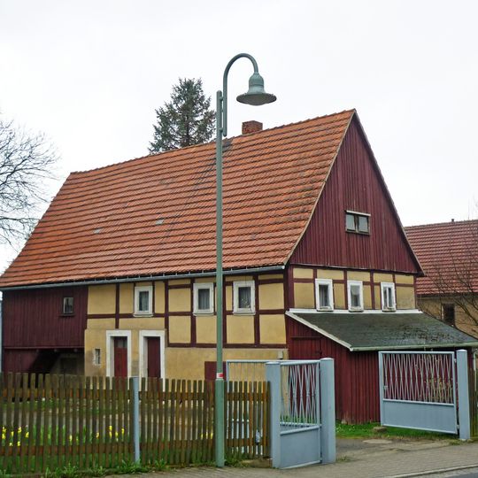 Seitengebäude eines Bauernhofes Basteistraße 88