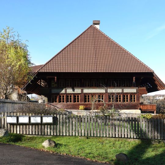 Ehemaliges Bauernhaus Tschirggi