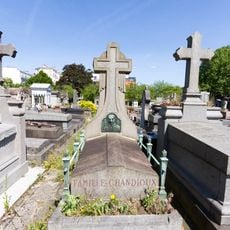 Grave of Chandioux