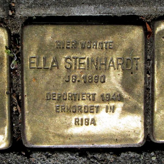 Stolperstein dedicated to Eva Steinhardt