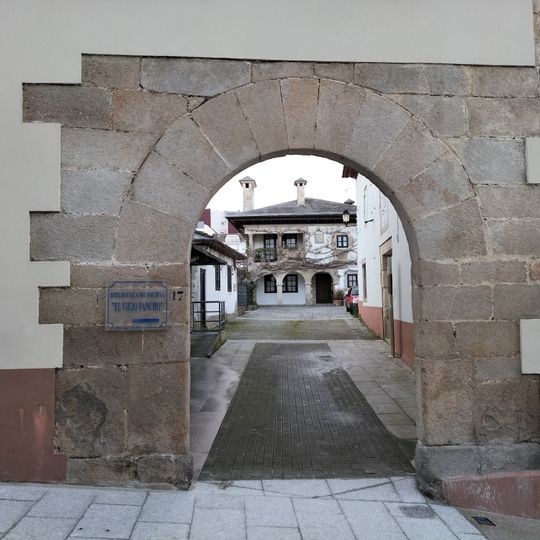 Biblioteca Pública Municipal de Ribadeo - El Viejo Pancho