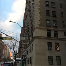 1085 Park Avenue