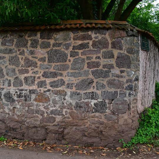 Garden Wall Of Underwood