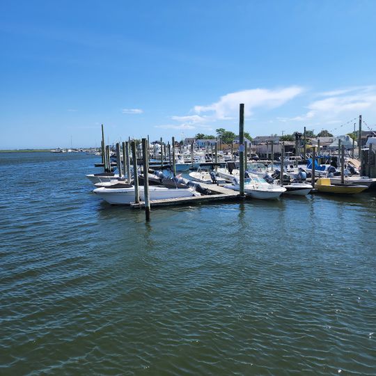 Peter's Clam Bar