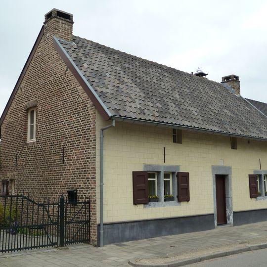 Hoogstraat 23, Oost-Maarland