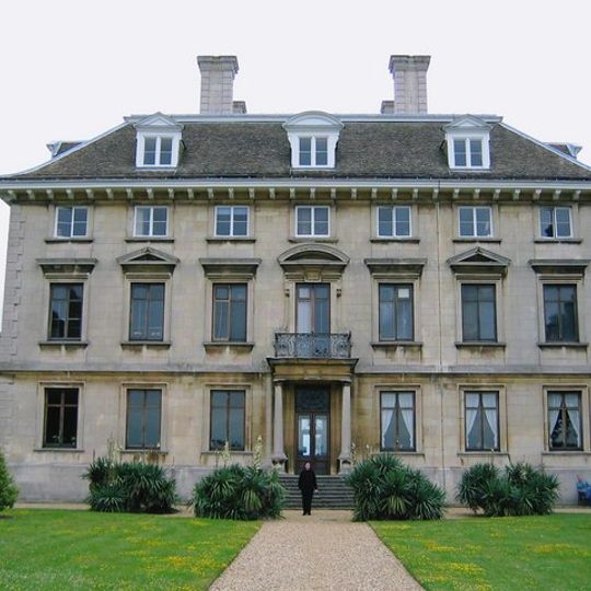 Thorpe Hall