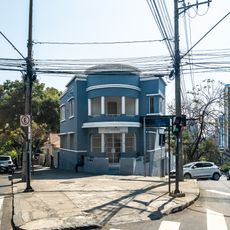 Imóvel à Avenida Álvares Cabral, nº 510