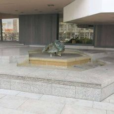 Kašna u Městského divadla v Mostě