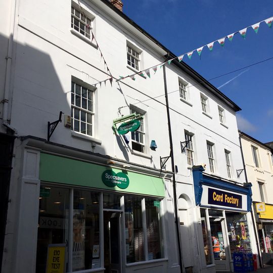 67,Frogmore Street, Abergavenny