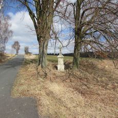 Kříž severně od Ondřejova u silnice k chatkám