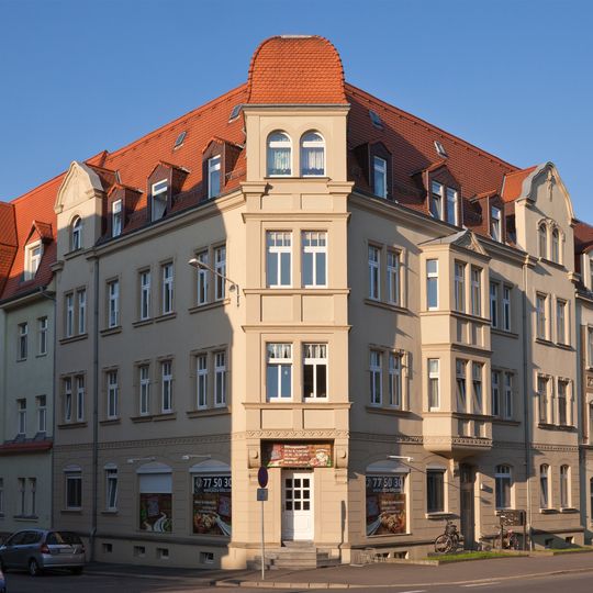 Mietshaus Dresdner Straße 24