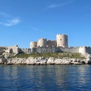 Miejsca kręcenia filmu Hrabia Monte Cristo: francuskie zamki, fortyfikacje przybrzeżne, Paryż