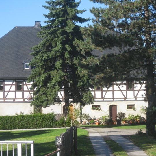 Wohnstallhaus eines Zweiseithofes Dorfstraße 3