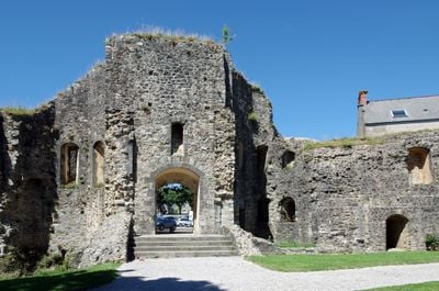 Entrance 4