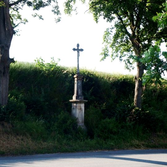 Pamětní kříž mezi Velehradem a Tupesy