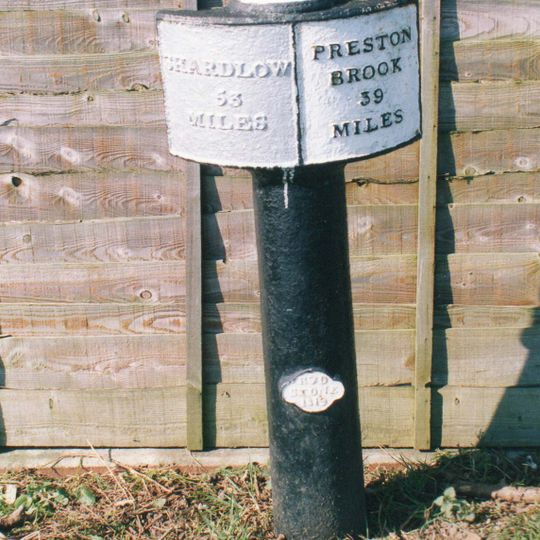 Trent And Mersey Canal Milepost North Of Longton Road At Sj 8800 4165