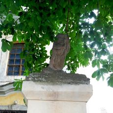 Socha svatého Jana Nepomuckého v Blatně u kostela