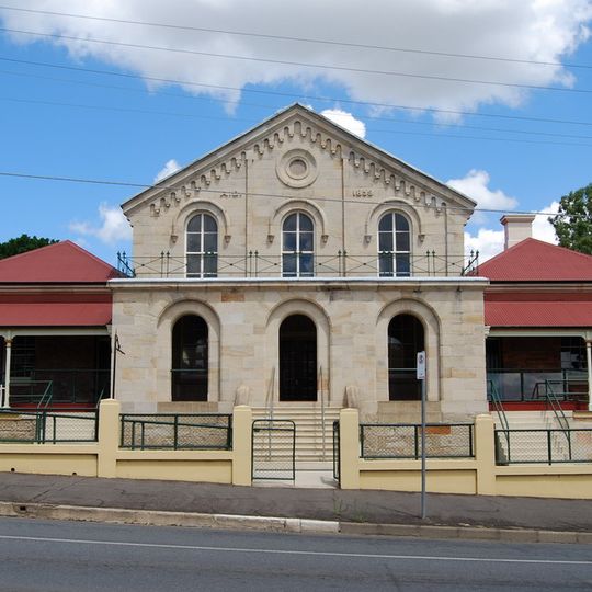 Old Ipswich Courthouse
