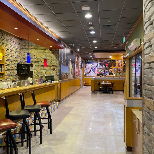 Apple Bee's
