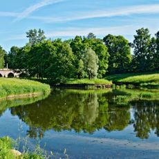 Monument to Elena Pavlovna "On the Island"