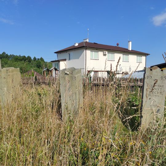 Cmentarz wojenny w Ciechankach