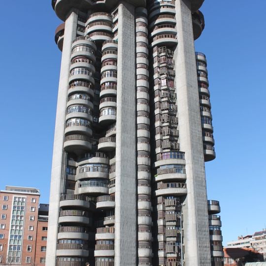 Torres Blancas
